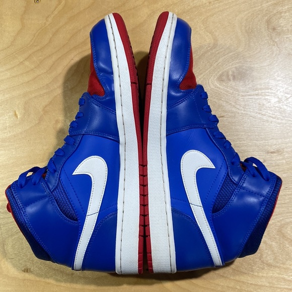 2013 Air Jordan 1 Mid “Detroit Pistons” - Picture 3 of 6